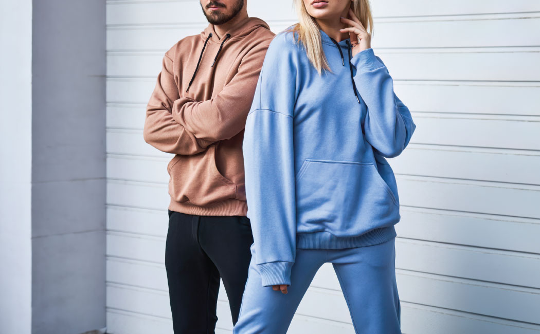 Hoodies & Sweatshirts